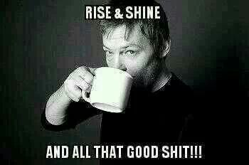 Nevermoore82's tweet photo. #TWDTuesday @Lynnmini38 @spookbot1 @cheyenne_wen https://t.co/okNCzP1yf3