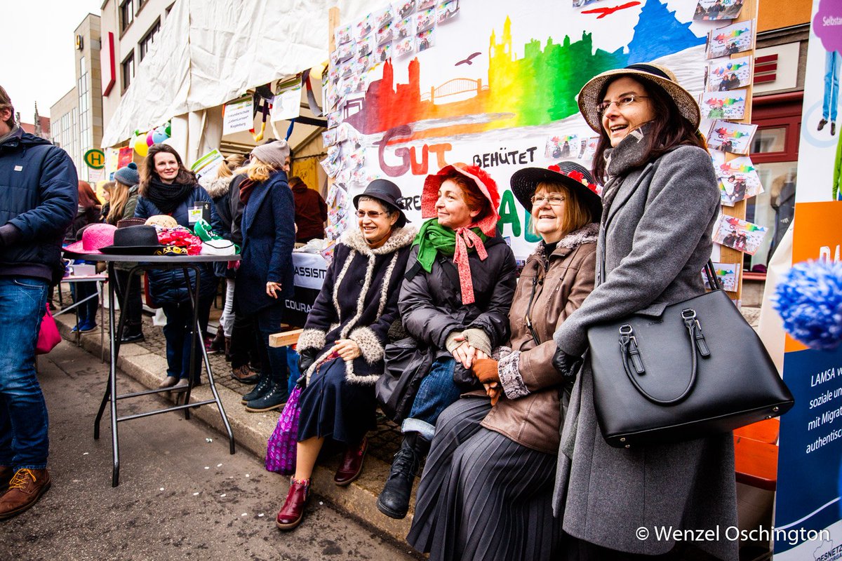 "8.000 Menschen setzen Zeichen für Toleranz und Weltoffenheit" Unser Resümee zur 9. Meile der Demokratie #mdd17

bit.ly/2jN3JQZ