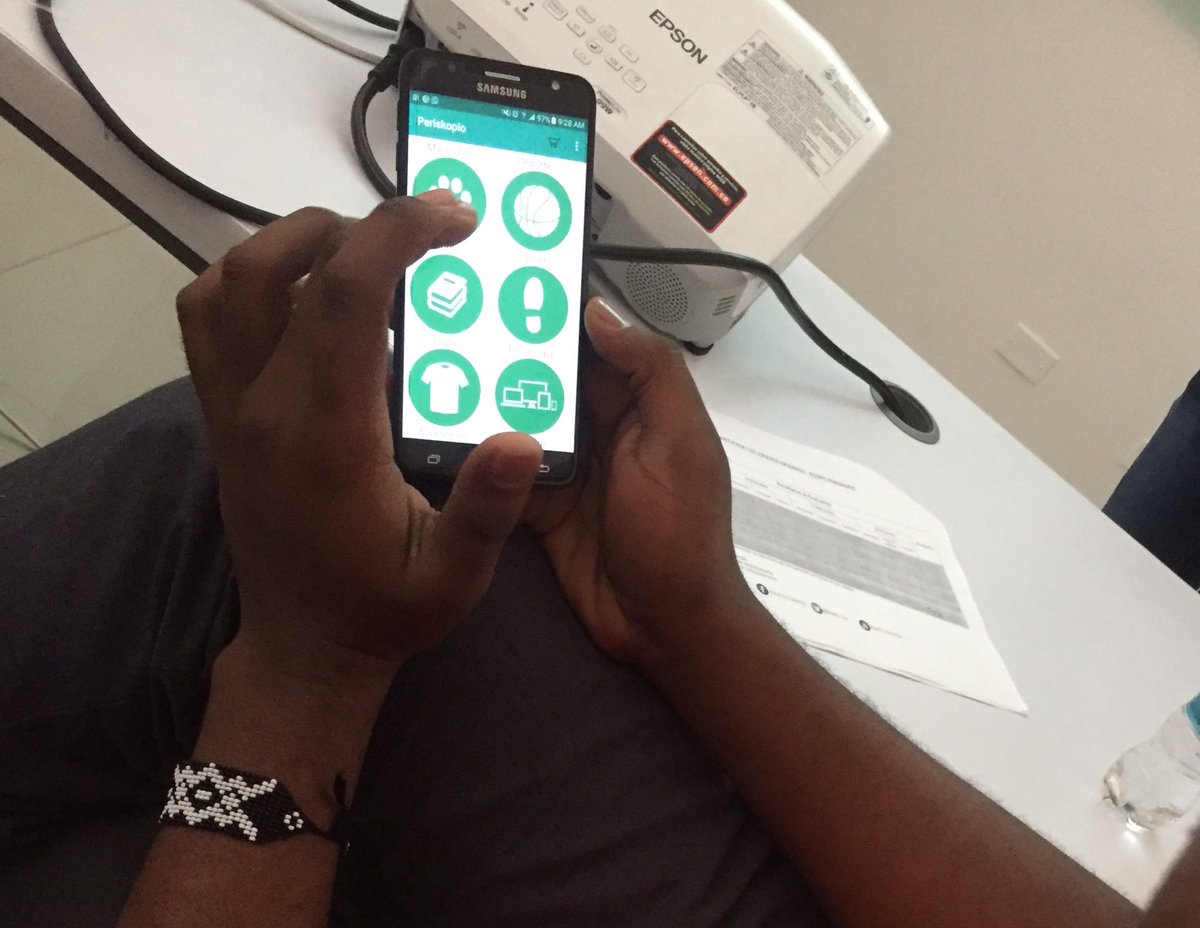 RealiTic_Co's tweet photo. Los jurados conocen la app del equipo #Periskopio contando su apuesta de una búsqueda más ágil y una compra más segura. Así es #RealiTIC https://t.co/KobdYtoVQI