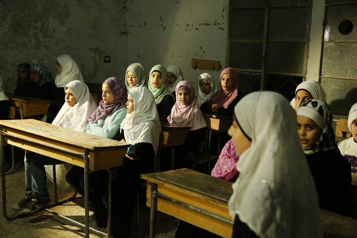 hayratyardimen's tweet photo. We provide education to 1500 refugee children in four schools which are settled in Kahramanmaraş. #TheyNeedEducation https://t.co/Jjzvnf9h7D