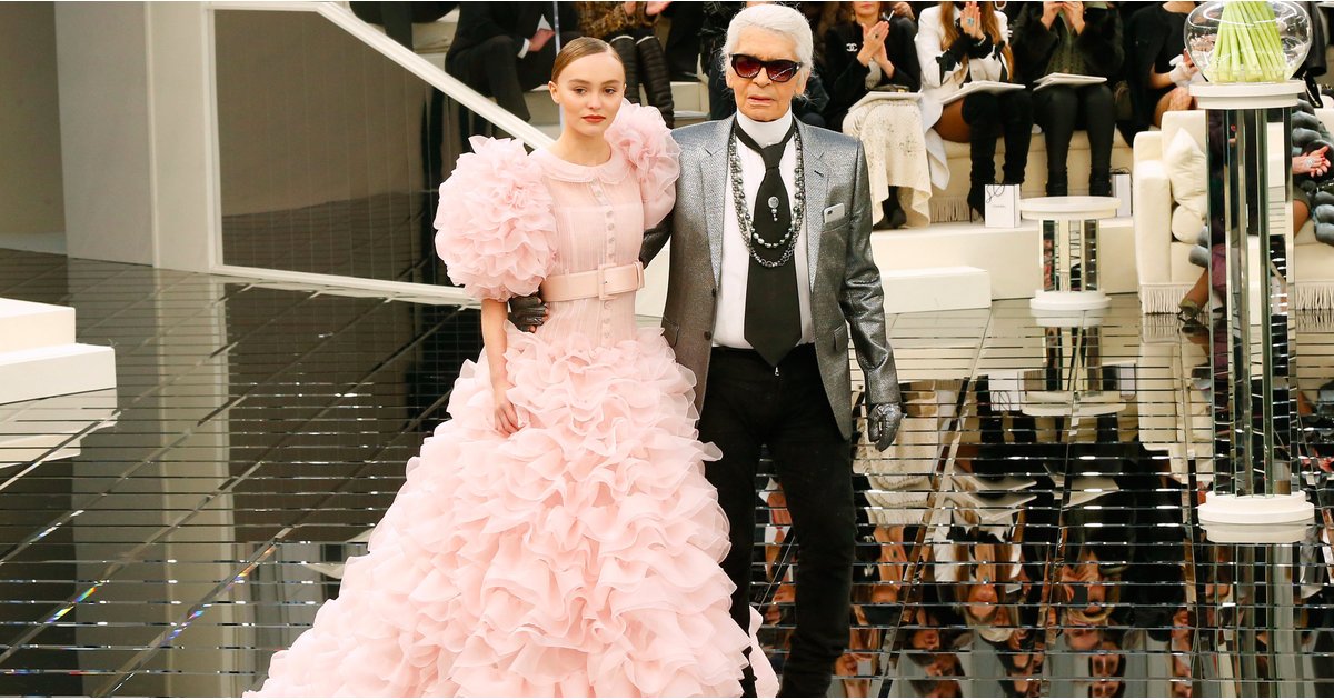 instacutecanada's tweet photo. Lily-Rose Depp's Pink Wedding Gown Will be the… https://t.co/h2eWfFops6 #Spring_2017 #Fashion_Instagrams #Paris_Haute_Couture_Fashion_Week https://t.co/QCg2oAhfsw