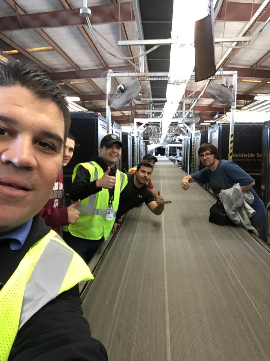 Jacobgarza809's tweet photo. McAllen Wrapped and ready!! #redriversafety @RayAnctil https://t.co/wCrpjFV5yl