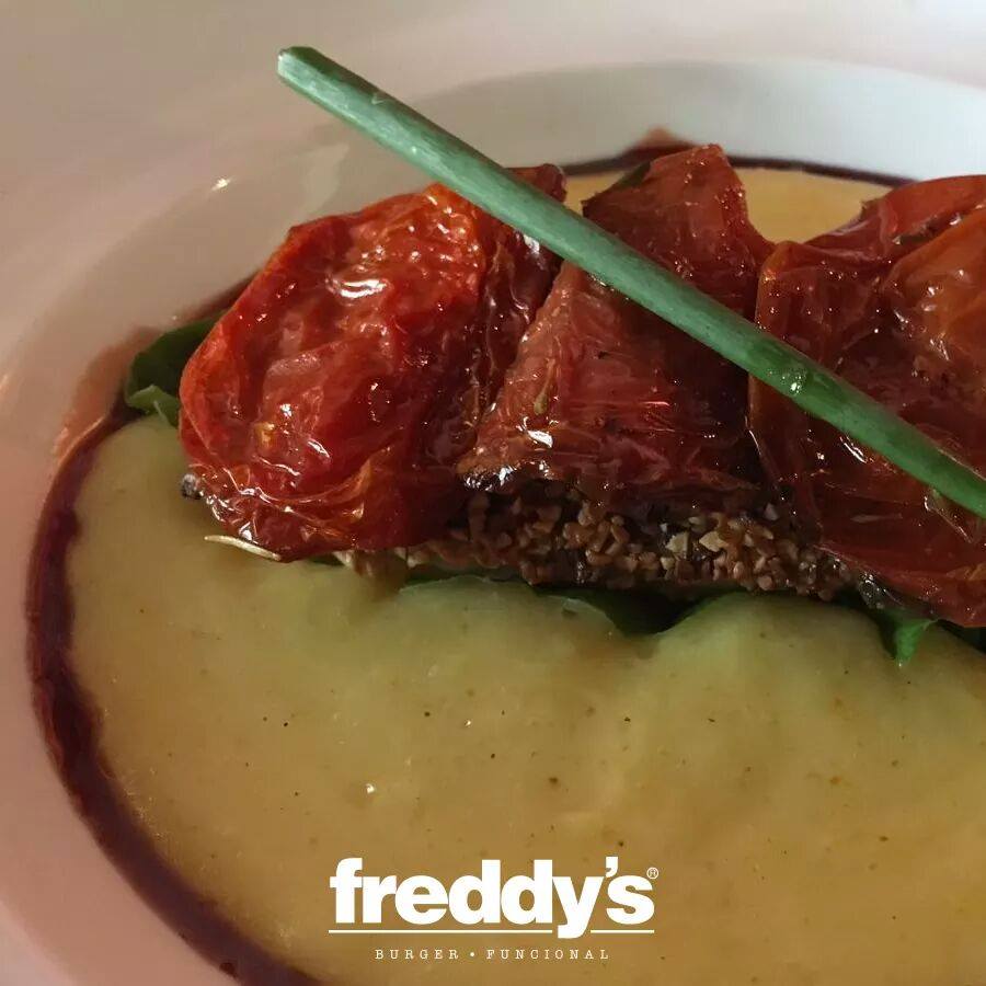 sigafreddys's tweet photo. #Gourmet ou #Funcional, almoço é na Freddy's! Venha almoçar conosco! #AlmoçoFreddys https://t.co/lRba3KwyGr
