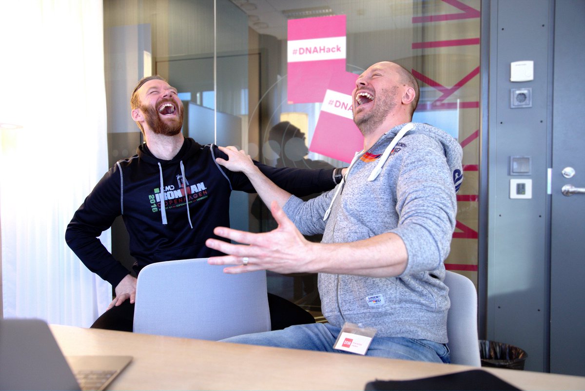 avantoventures's tweet photo. Today's fun times at #DNAHack: team portraits. We praise @dingletweet and @Sportacam_fi for strong modeling 🙌🏼 https://t.co/6w2FxZhn2I