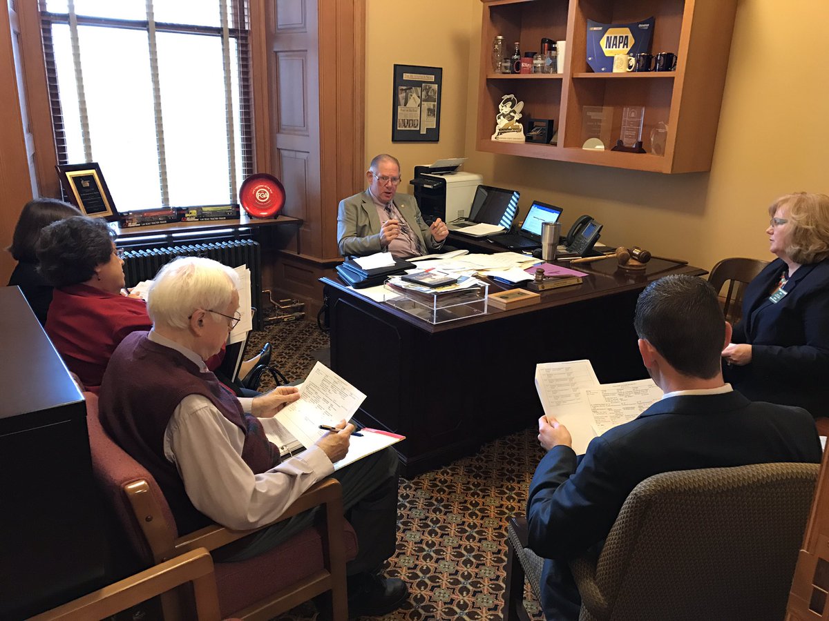 Happy to have #ksleg colleagues who are so collaborative. The chair, vice chair and I meet weekly to plan for the week ahead in HHS.