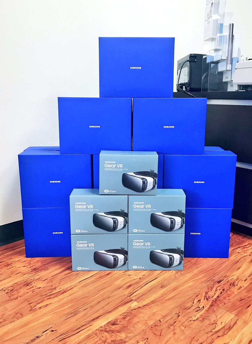 natalieullmer's tweet photo. Free Gear VR ($150 value) when you get a Galaxy S7! Only until February 1st. Hurry in while supplies last!🎬 https://t.co/Wz4ZkjsgWJ