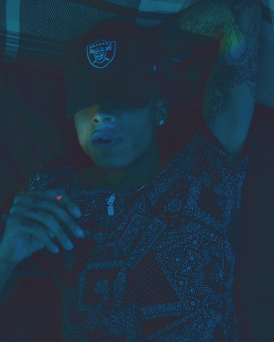 THEREALKINGSLIM's tweet photo. Could the King spend the night with you? 🤴🏽

📸 cred: @steez_films 

LISTEN TO MY NEW SINGLE NOW on iTUNES!

https://t.co/AN05JOhk89

#DOWN https://t.co/Vu2bxYCMgT