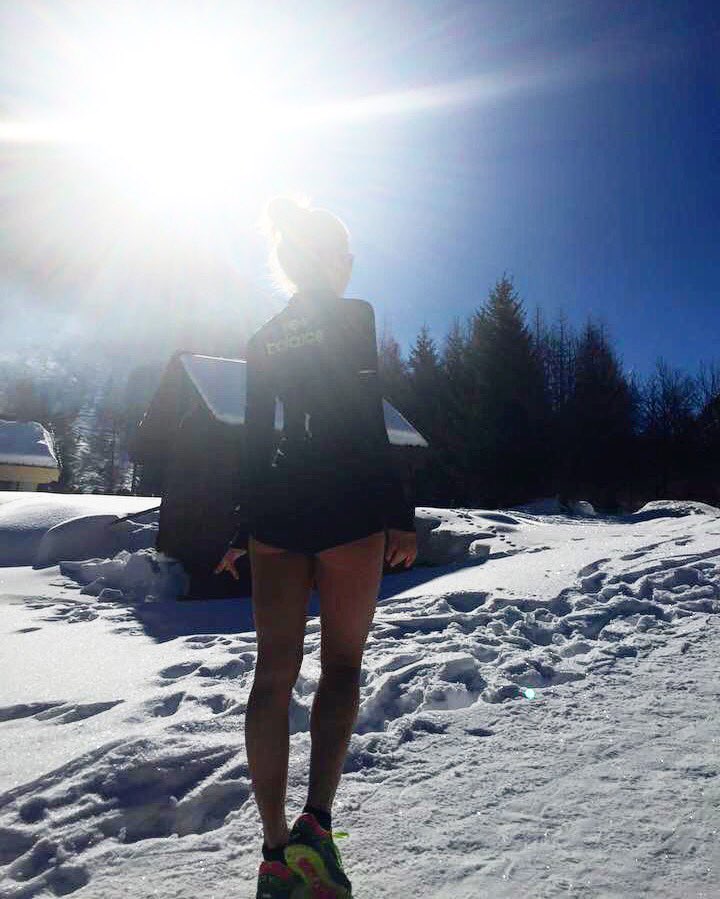 RunChicParis's tweet photo. SAVE THE DATE ! ❄Le Run&Cryo❄ By #runchic et #polecryo c'est samedi 28 janvier à 10h chez Pøle ! Inscriptions ici : https://t.co/deiQDB6TA1 https://t.co/xPIXM3kMSX