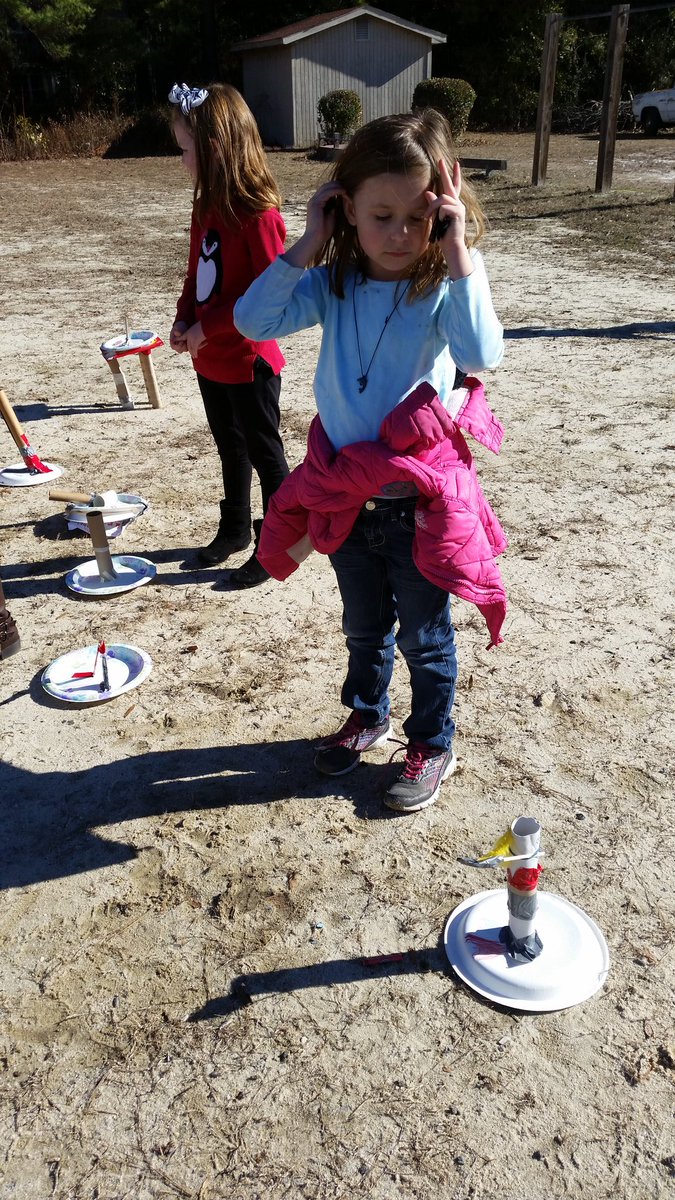 jill_schoettlin's tweet image. Shadow engineering #MCSSTEM
@ashlee_ciccone