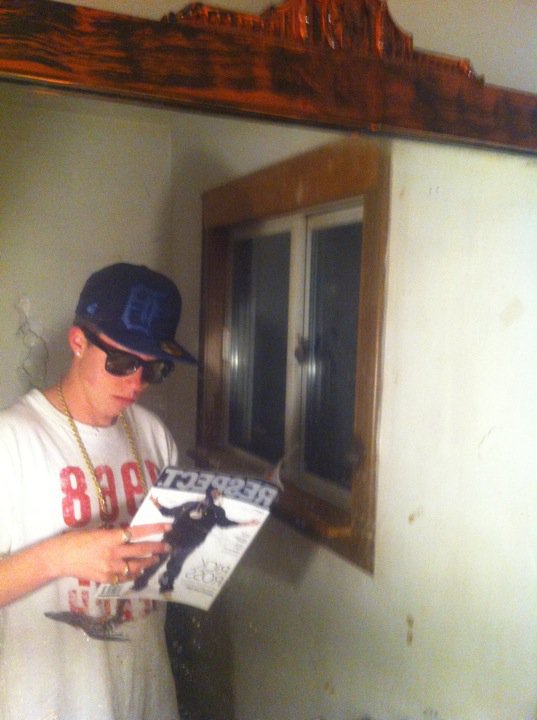 TarZzayne313's tweet photo. 40 #ThousandSongsSoldSoloIPutOn #RockRoboticTechnoRetros #CheckDa #MechanismExtraSpecialSuperCleverLettersMakeitMeasure..Resurection ISM519 https://t.co/xu1sEaWDDp