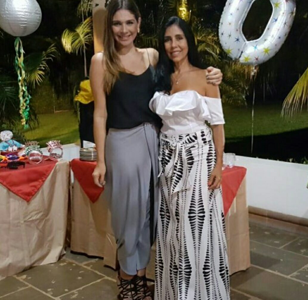 AmileFc's tweet photo. @anamilecaracol https://t.co/p932hkFrPP