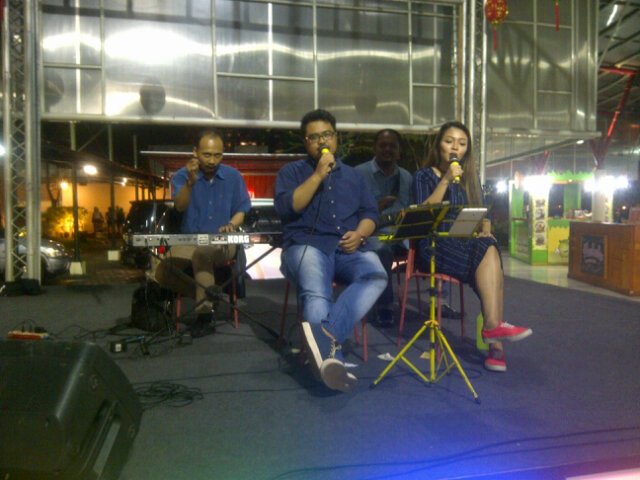 Done quartet acoustic performed at <a href="/eccff/">EastCoastCenter FF</a>'s foodcourt on jazzy nite, feat <a href="/farizhadyann/">Fariz Hadyan</a> :) Thx ppl who just attended