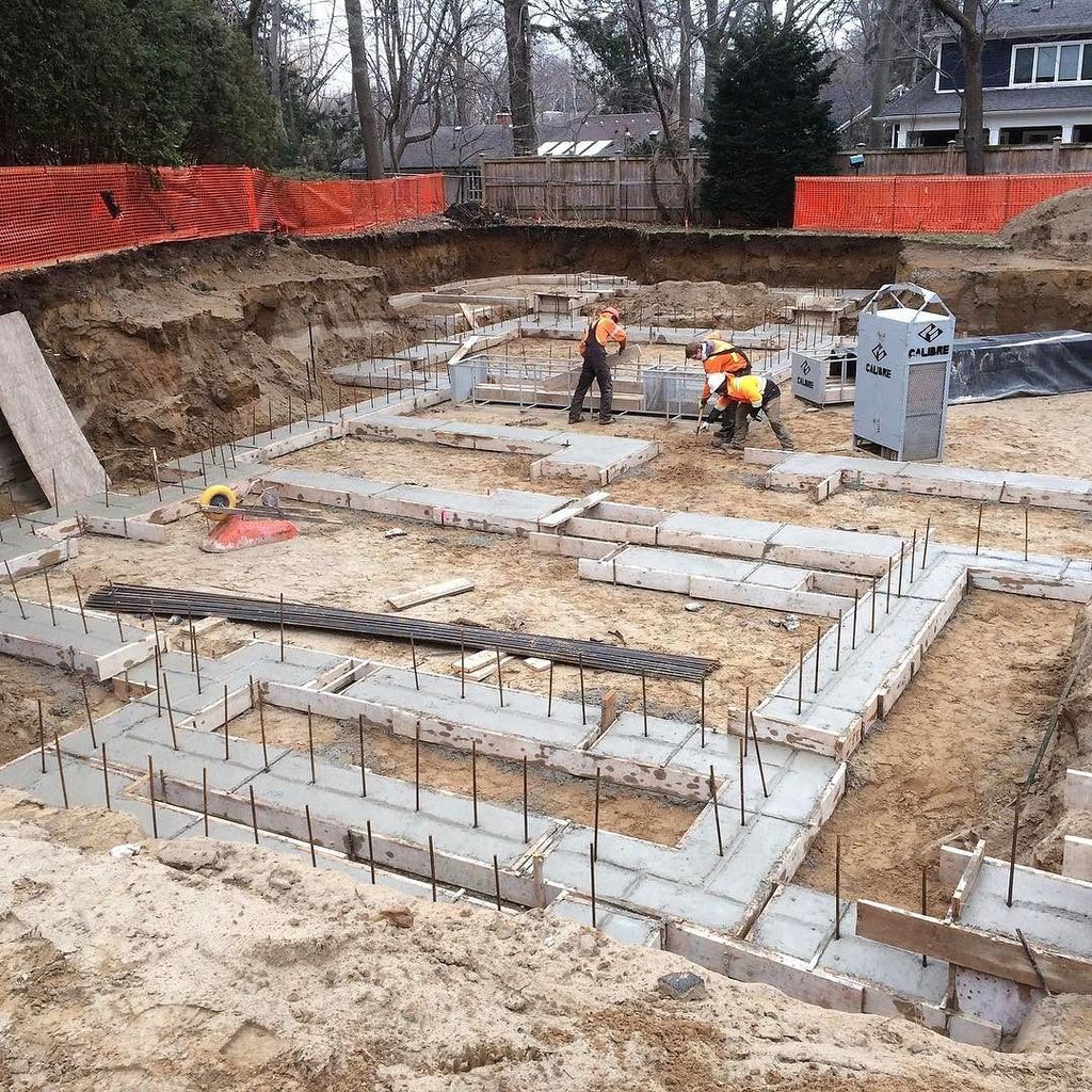 CalibreConcrete's tweet photo. After some permit delays we finally got this one poured #concreteforming #footing #foundat… https://t.co/VwtqTVZsvr https://t.co/XkeV0FhTAQ