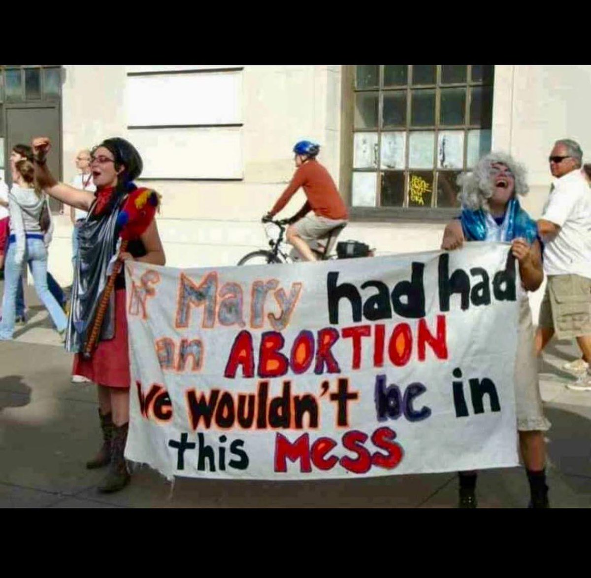 Orlando_odanlrO's tweet image. It's no wonder the bible says Judgement day will be a horrible day loud weeping and mass hysteria when people see Jesus is real #ToLate