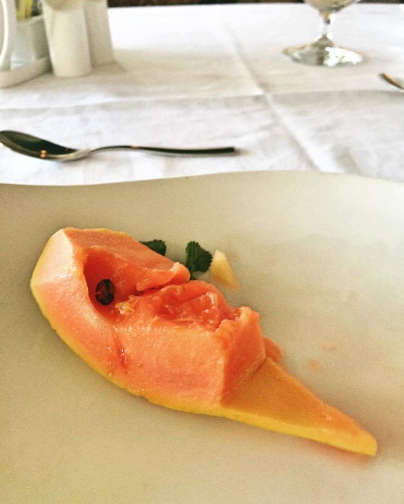 NestaMAZING's tweet photo. Sorry papaya, I still hate you.
#gag #BigOlNope #gross https://t.co/5Xgpzwx42L