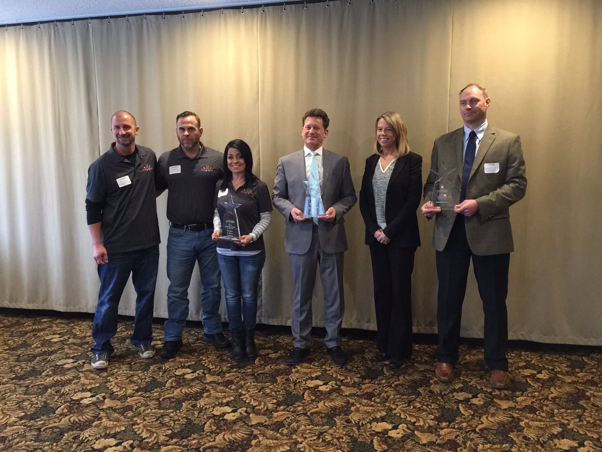 Off-Topic Marketing tweet media