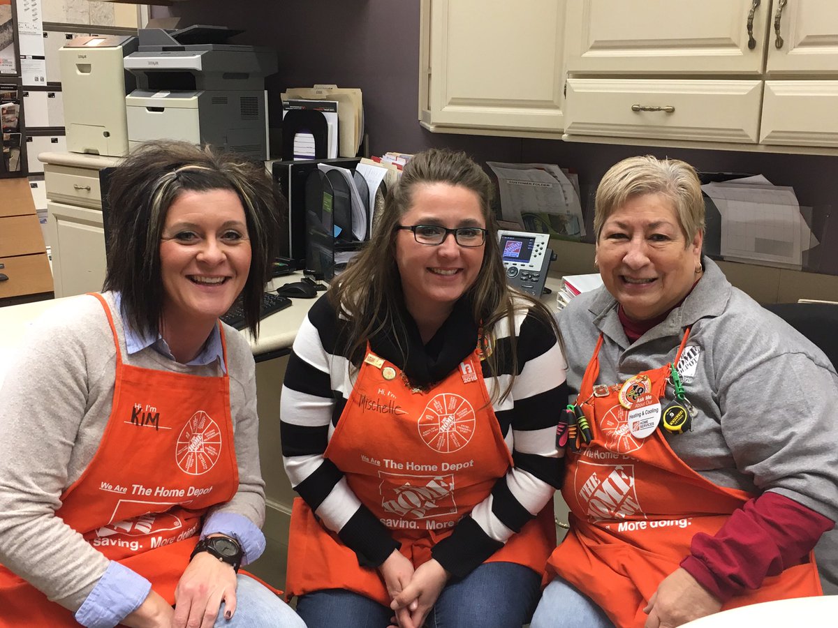 Kathy (@winsorkathryn) on Twitter photo <a href="/HD2720walker/">Walker2720</a>'s COS with their +1 Kim from Muskegon solving problems and training today! Happy early 20th Anniversary Josie! @DavidMann2720 <a href="/HD2720walker/">Walker2720</a>'s COS with their +1 Kim from Muskegon solving problems and training today! Happy early 20th Anniversary Josie! @DavidMann2720