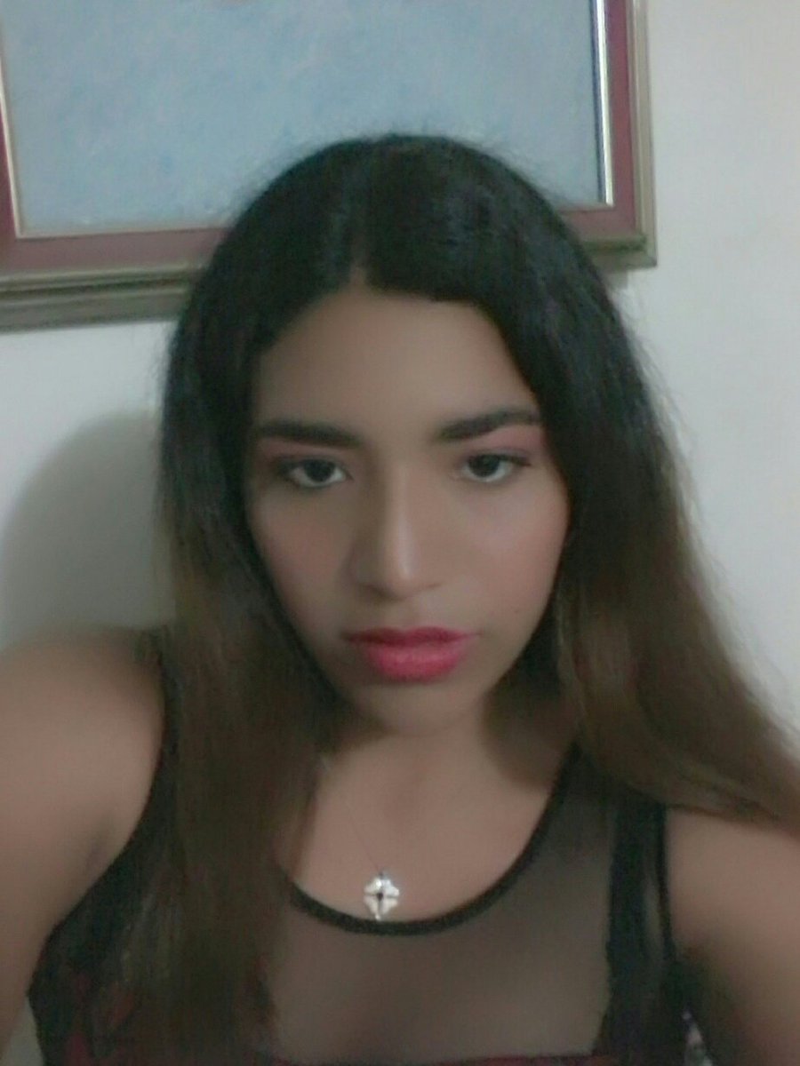 mixelita96's tweet photo. Aveces simplemente no hay nada que decir #aburrida 😞 https://t.co/Cb3n4SjonL