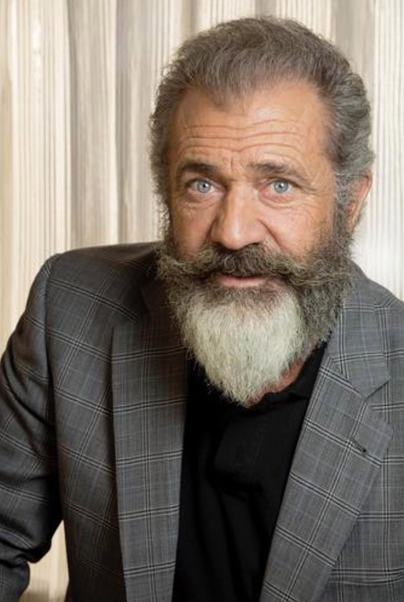 Justin Robert Young Troubled Anti Semitic Violent Mel Gibson Never Heard Of Him It S Me A Whimsical Cobbler Who Happened To Direct Hacksaw Ridge T Co Zsvttribmu