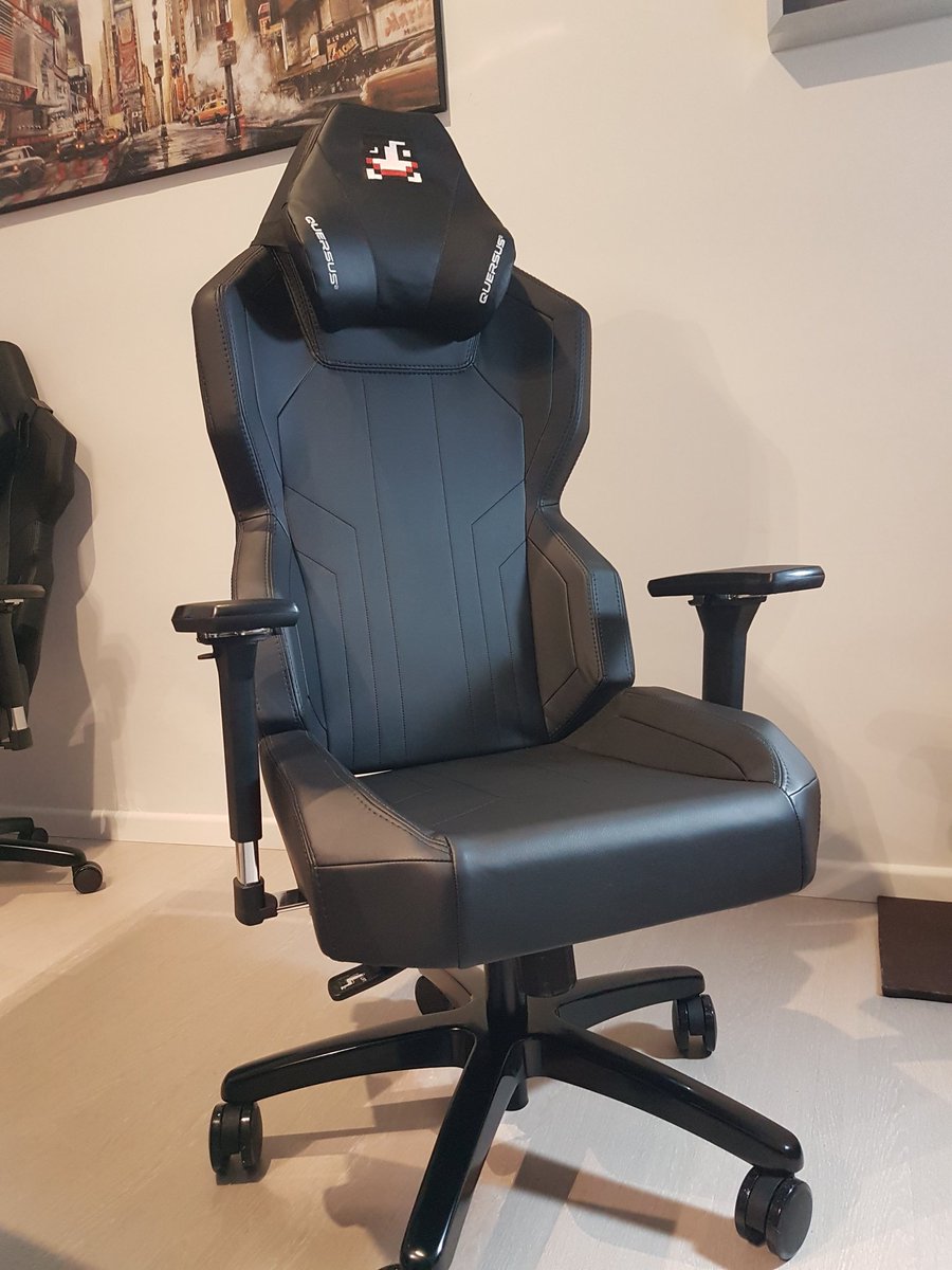 TownGamePlay's tweet photo. ¿Quieres una silla como la mía?, sigue a @QuersusES y haz RT a este tweet para participar, tienes hasta el 31 de Enero, ¡mucha suerte! ^^ https://t.co/GYXOOOt8Jo