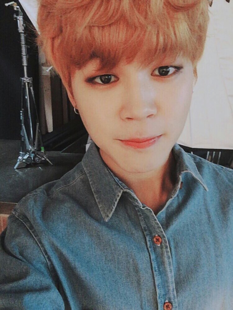 ParkJiminic's tweet photo. hello, hello https://t.co/qc6RjmXak7