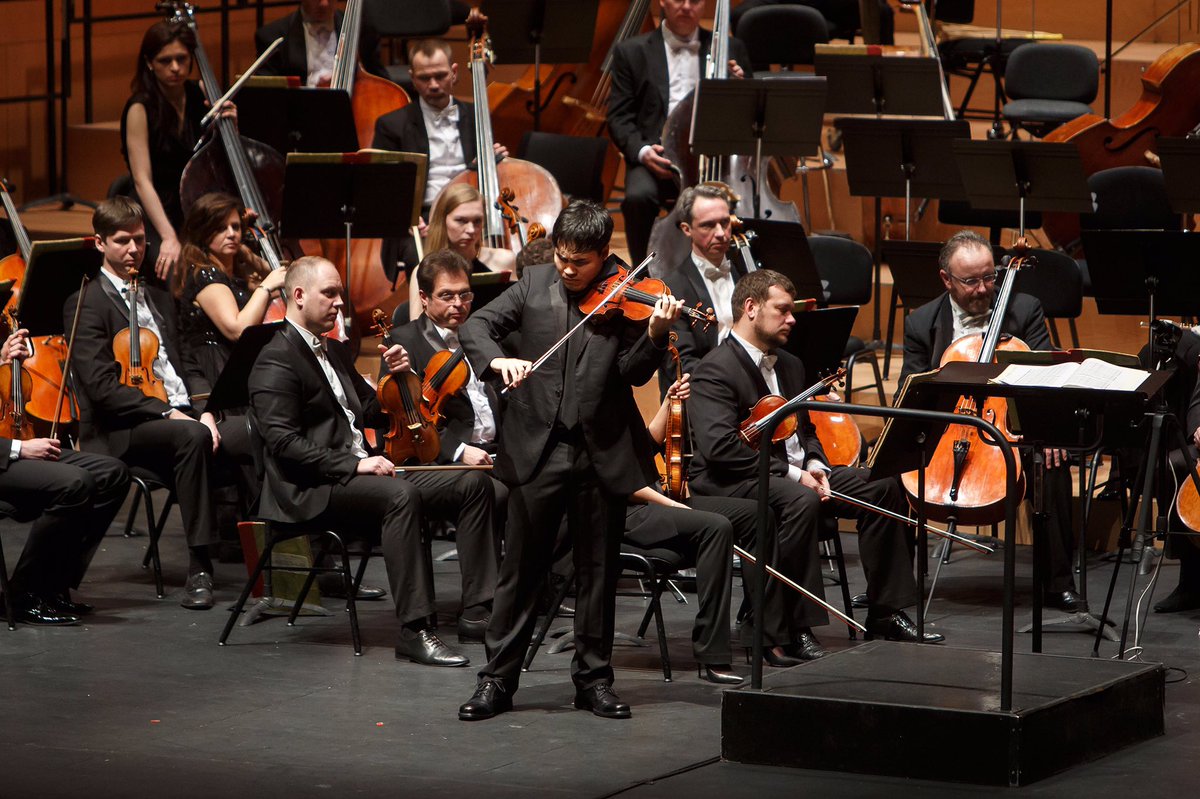 baluarte's tweet photo. La Orquesta del Teatro Mariinsky de San Petersburgo y el @OrfeonPamplones, bajo la dirección de Valery Gergiev, hoy en @baluarte https://t.co/qjtyzsgWs3