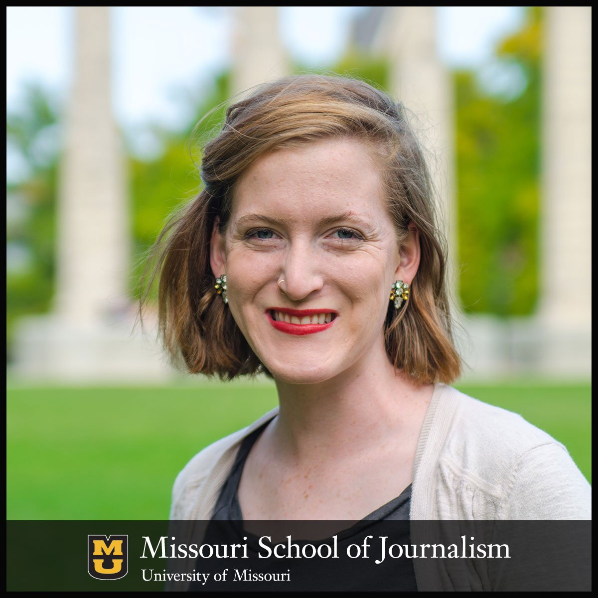 mujschool's tweet photo. Senior @RuthServen a 2017 winner of the prestigious Pulliam Fellowship, including paid 10-week @IndyStar internship. https://t.co/Z5BWuBdurd https://t.co/8RuvVeHDCl