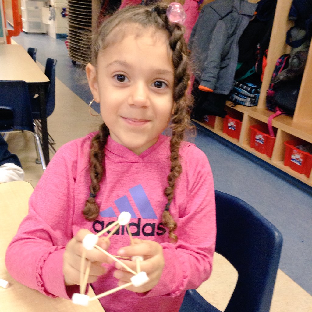 Mrs_Zep's tweet photo. @MardragMaria @SPSSabres Wow! We built those too!! I wonder if we used the same words to describe how & what we created!? #opentasks #EYmath https://t.co/Aqvn1XCjwC