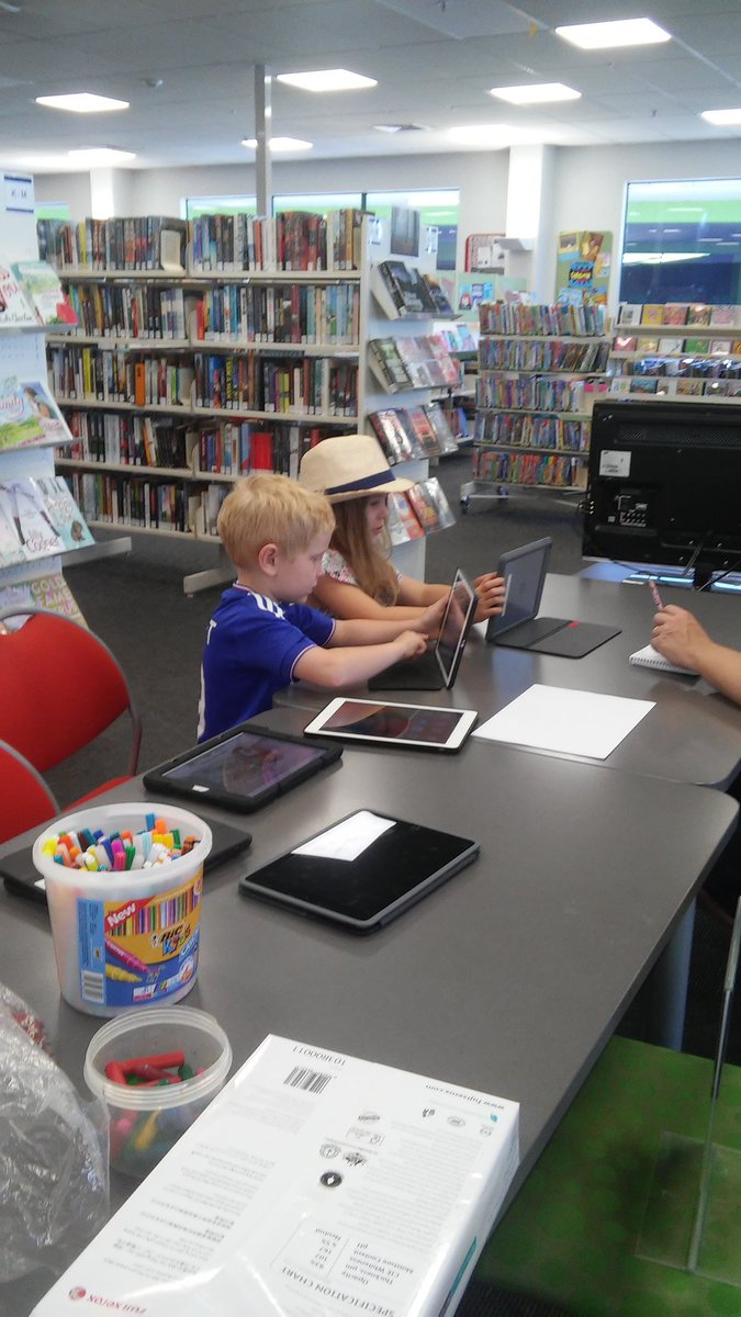 Librarianforu's tweet photo. Customers at #shirleylibrary creating travel journals on ipads with Librarians Robyn and Sarah. @christchurchlib https://t.co/HMb6UzIcEL