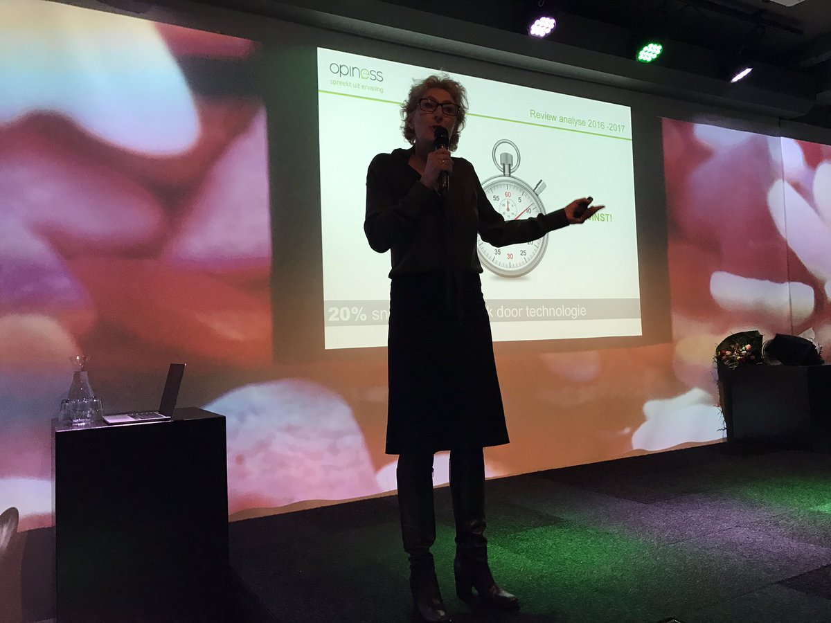 "Bij klantbeleving gaat het zelden over de prijs." <a href="/LindaSchulteNL/">Linda Schulte</a> vertelt het verhaal achter de Beste Service Awards 2017 <a href="/Opiness/">opiness</a>