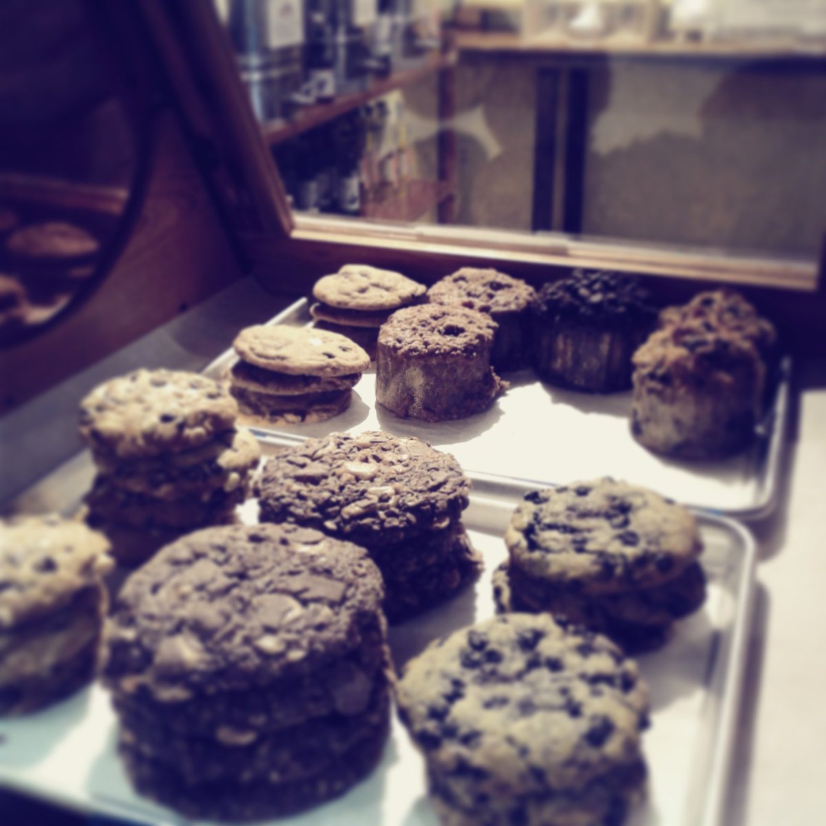 NBPTpigs's tweet photo. #Cookieparadise https://t.co/CNei9Ftrd5