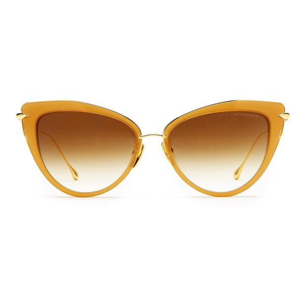 ditaeyewear's tweet image. "They’re called the Heartbreaker because they're STUNNING. And if we don’t own a pair, our hearts will be broken." Via @marieclaireuk