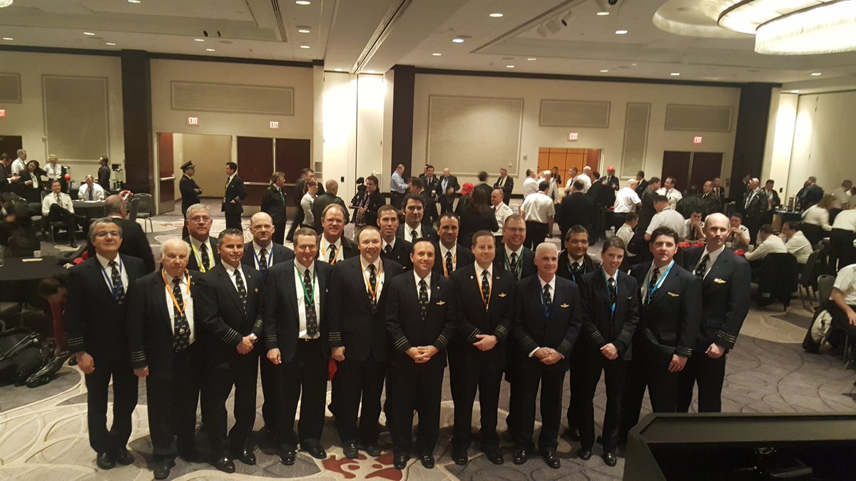NJASAP's tweet photo. It's a good-looking group: NJASAP pilots travel to DC to support the #MakeItRight rally. #SWAPA https://t.co/E9onEpDSvc