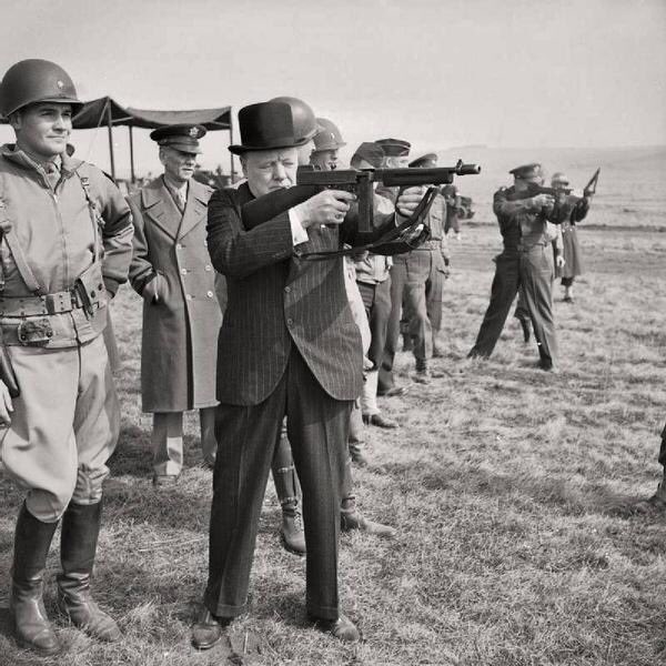 williamdowning1's tweet photo. On this day in 1965 the great man dies 🇬🇧🇬🇧🇬🇧🇬🇧🇬🇧👍👍👍👍👍 legend #WinstonChurchill https://t.co/wbQFNh3LAD