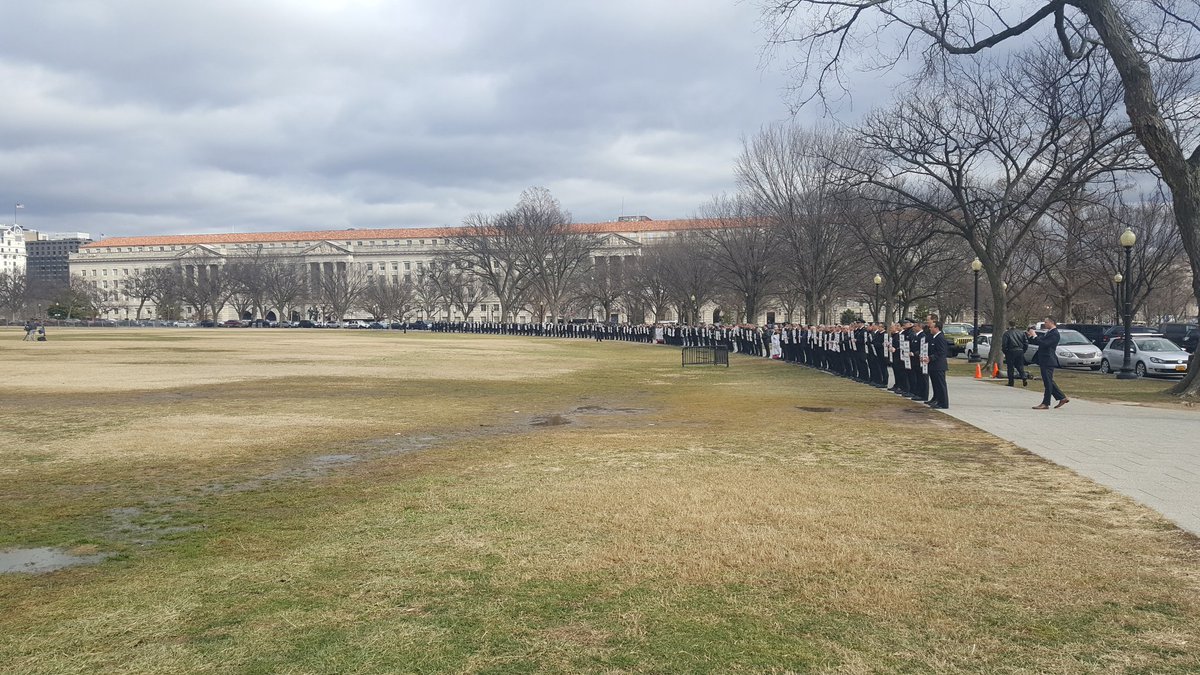 NJASAP's tweet photo. @potus We're here &amp; urge you to SAVE AVIATION JOBS >>> #DenyNAI #MakeItRight https://t.co/Myz9v9TUle
