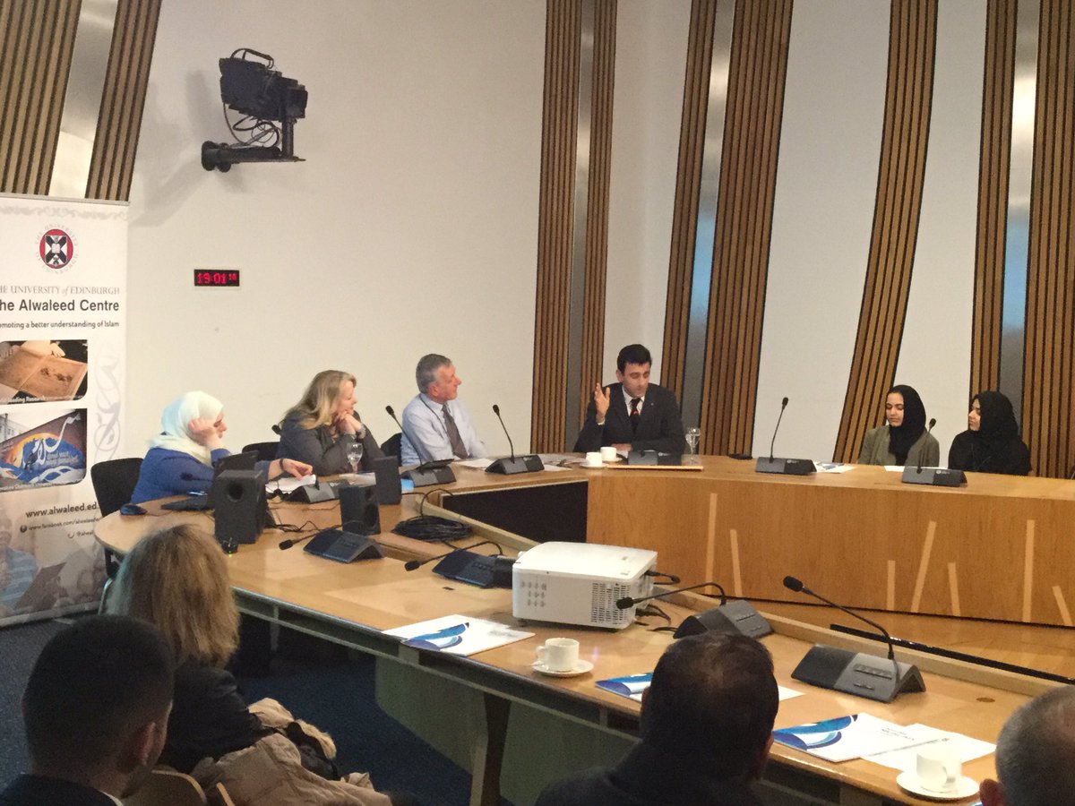SP_Equalities's tweet photo. @NasarMeer speaking at @SP_EHRiC @alwaleed_centre event on #scotsmuslims #MuslimsinScotland https://t.co/4NBNbpFeMd