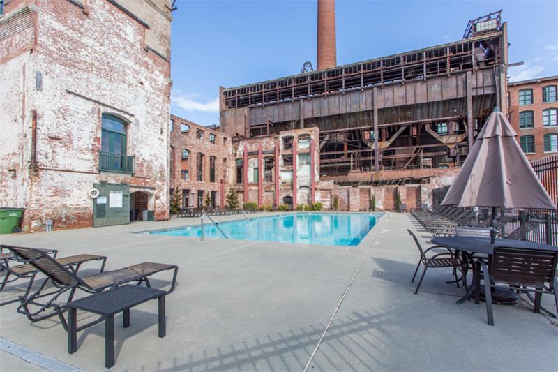 StudioFindIt's tweet image. Furnished Historic Cabbagetown Loft Available For Rent! #Atlanta #Atl #ForRent #GaFilm #AtlFilm Rebecca@studiofindit.com