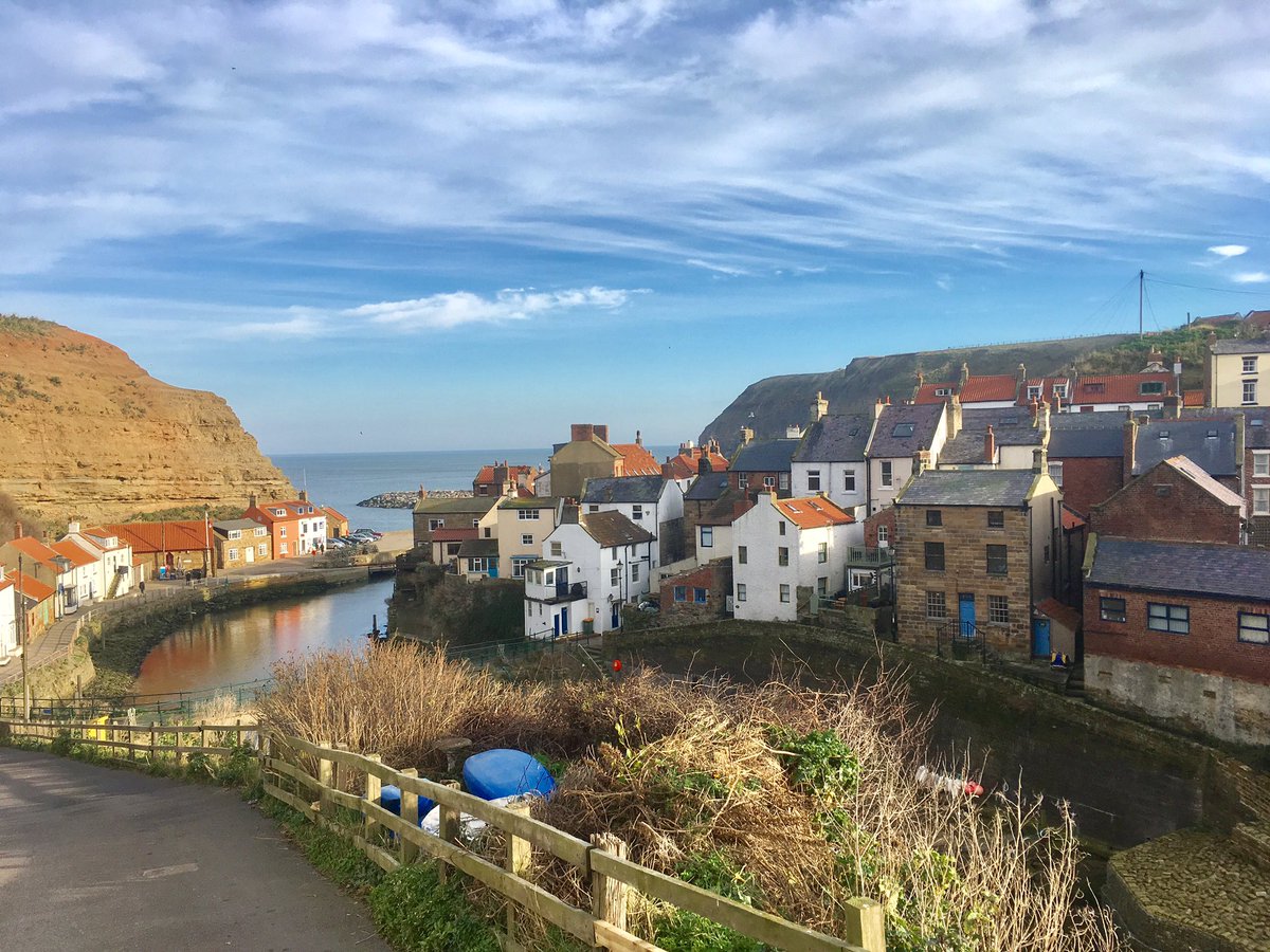 It's been a lovely January day in #SunnyStaithes!