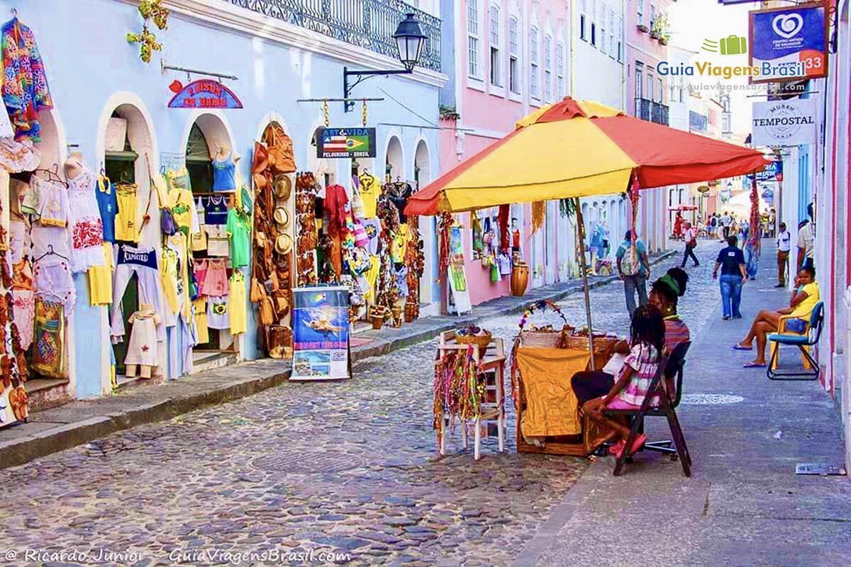 Dória é cinza, a liberdade é colorida #CidadeCinza <a href="/rogeriotomazjr/">Rogério Tomaz Jr.</a> <a href="/PTnaCamara/">PT na Câmara</a> <a href="/ptbrasil/">PT Brasil</a> <a href="/stanleyburburin/">Stanley Burburinho</a> <a href="/revistaforum/">Revista Fórum</a> <a href="/brasil247/">Brasil 247</a>