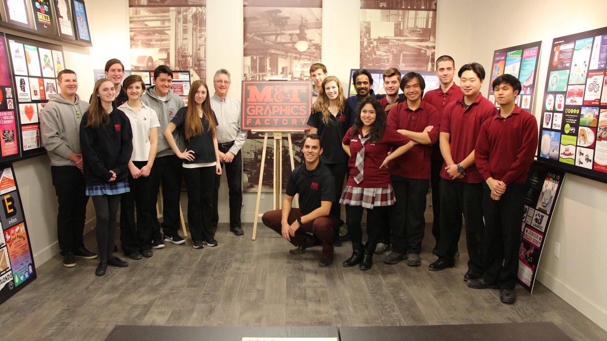 MTGraphicsFact's tweet photo. The M&amp;T Open House was a success! Thanks to everyone who shared in our day! @WellingtonCath @lionsnewstoday @TheBlueBlast @OLOLCRUSADERS https://t.co/M1loYCHJ8I