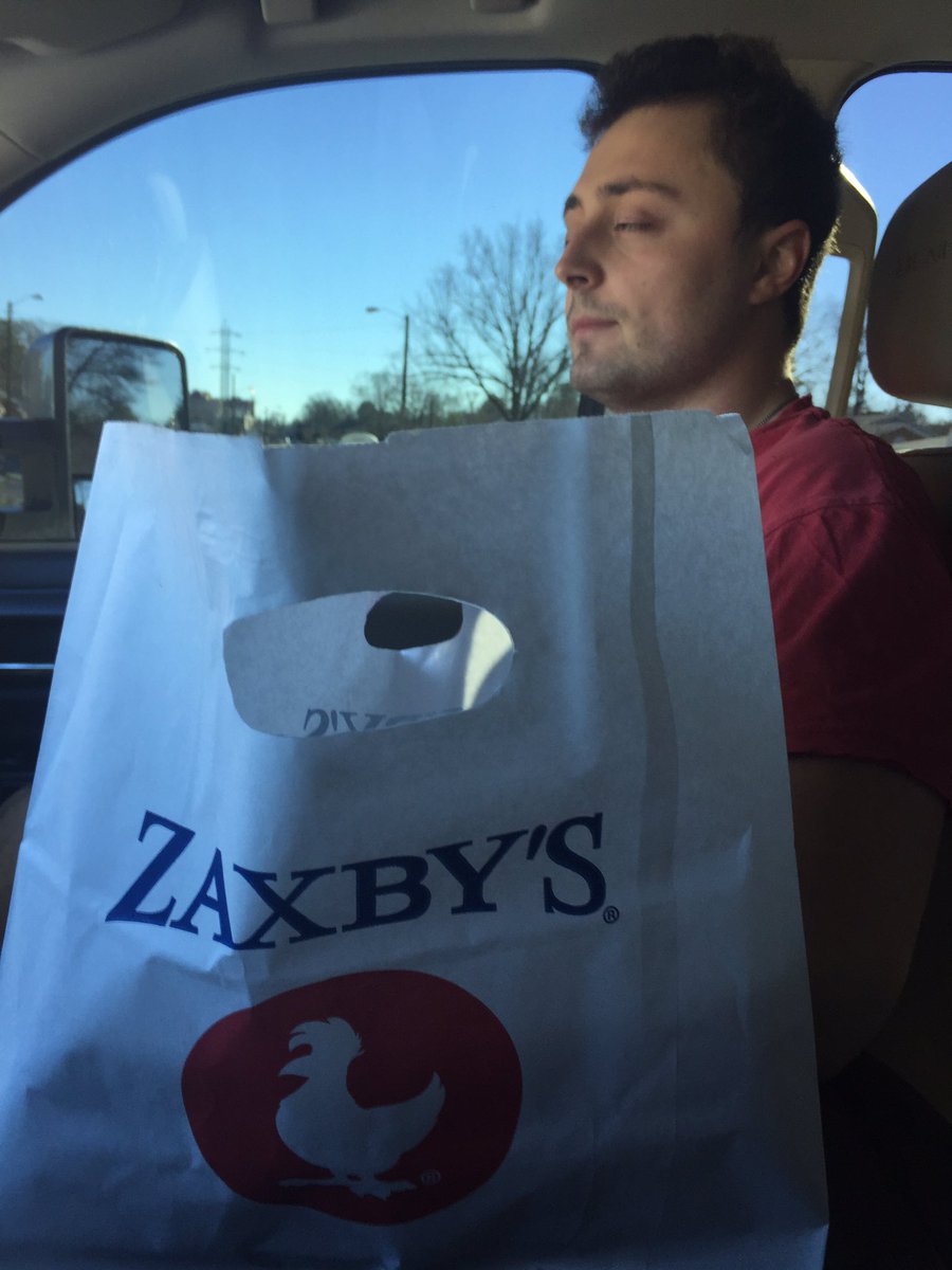 @_gabrielle3_ @kalebward19 sucks to suck