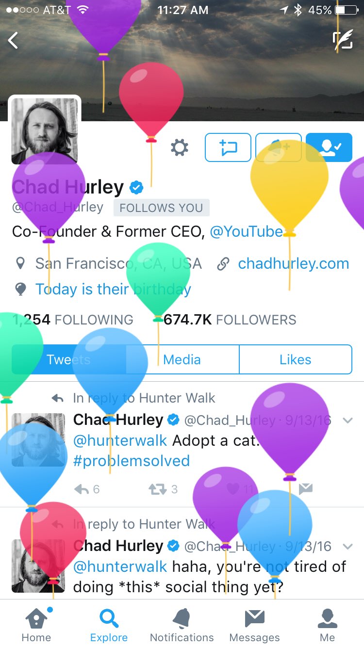 Yo balloons have invaded your profile, watch out for the around the corner! Happy Birthday! 