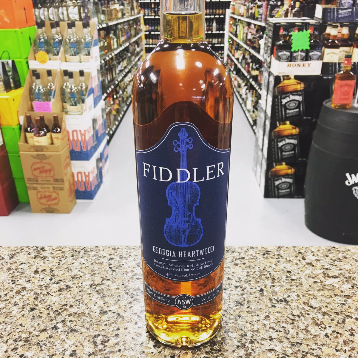 maxsbottle's tweet image. Georgia's very own Fiddler Bourbon from ASW Distillery #drinklocal
