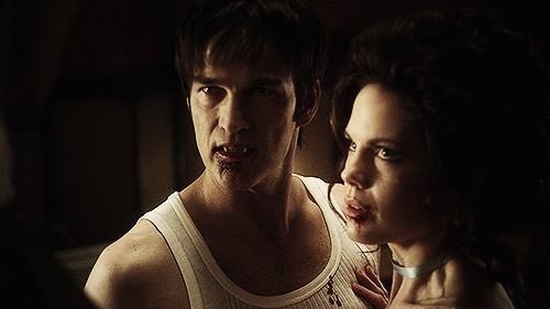 tiffys1983's tweet photo. I can certainly roll with a #TrueBloodTuesday theme 😈💉 @smoyer @AnnaPaquin @MarianaKlaveno #alexanderskarsgard https://t.co/66xPP9RuWo