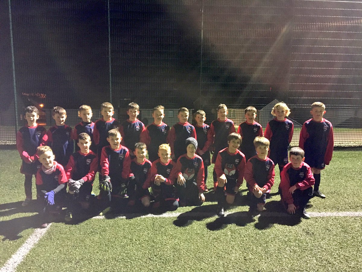 TRCF2015's tweet photo. Chaz: Brilliant night up at MOL primary Astro with our U9's playing Inverness Caley! Some fantastic football on show! #youngstaggies https://t.co/S0E0Yexdy9