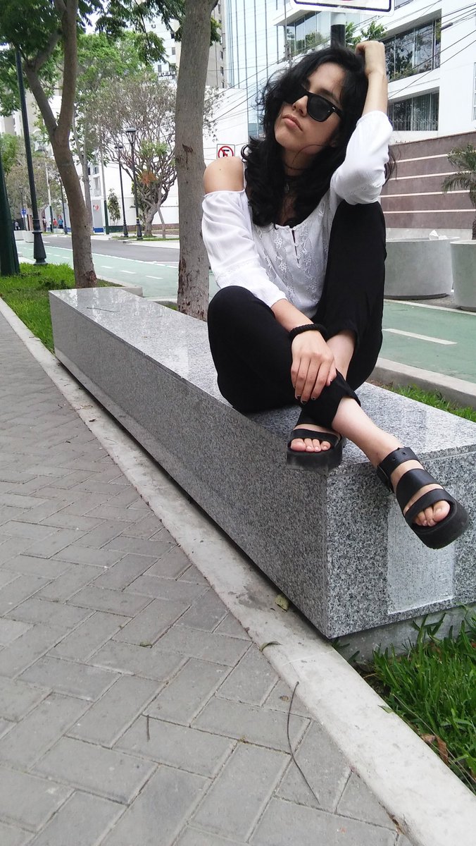 strangerLF's tweet photo. Nuevo post en mi blog ...Shoes Chunky's ;)
Link en mi bio ...#stranger #love #fashion #fashionblogger https://t.co/WGFQWiWuqu