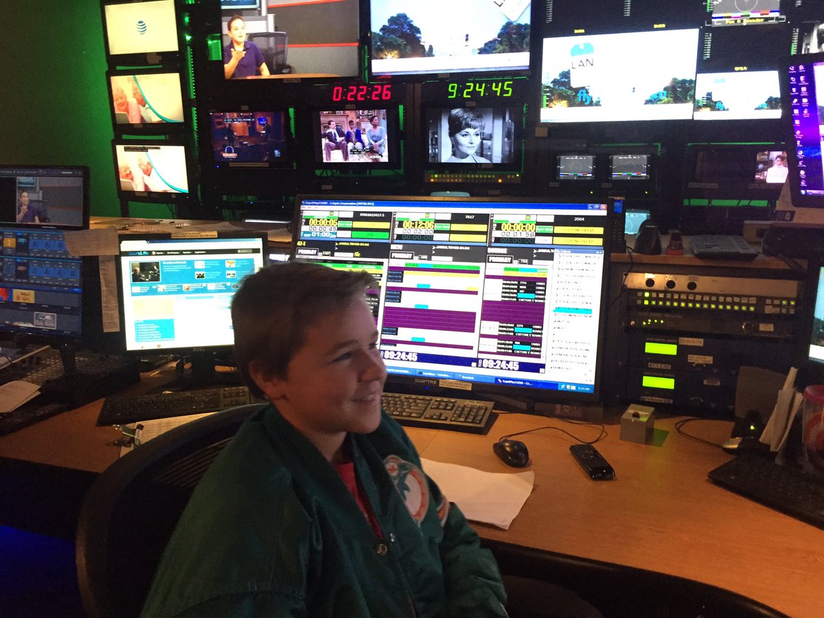 LMSWolfpack's tweet image. Burg Broadcast visited Fox 47 News today for Kids News - news for kids by kids. #GoWolfpack #techiscool #burgbroadcast