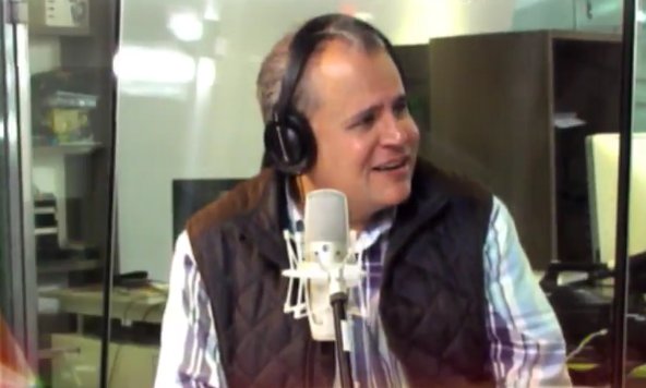 _encontacto's tweet photo. #EnElEstudio con Javier Brocado, gerente de @brocadomx | #EnContactoRadio https://t.co/1bRAM1pMbN https://t.co/UL8wDq4Uk5