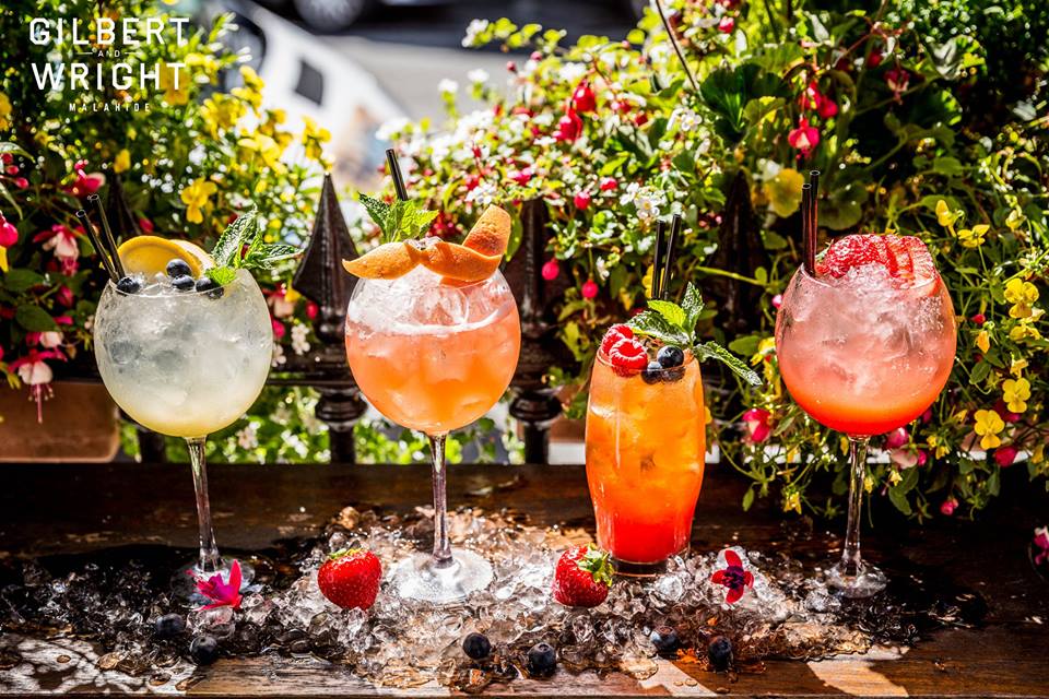 Please take 2 mins to vote for us as PUB OF THE YEAR <a href="/restawards/">IrishRestaurantAward</a> 2017 here: bit.ly/1A8IHSk #FoodOscars