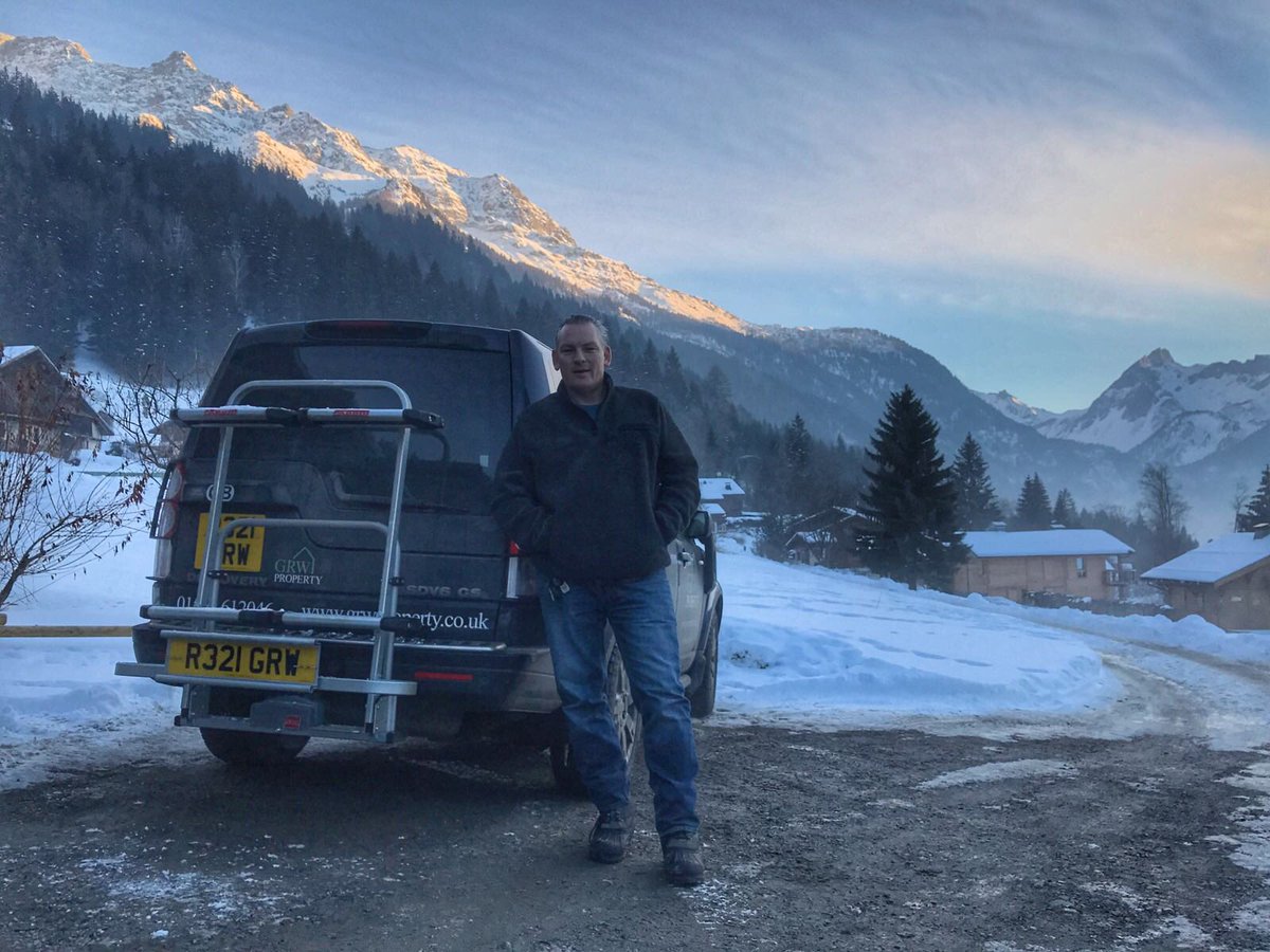 med_safeguard's tweet photo. The hosts of this years ski trip, @PrometheusLuke &amp; David, have done a great job so far! Group 2 will be arriving early tomorrow... https://t.co/BrxpNyRbOi